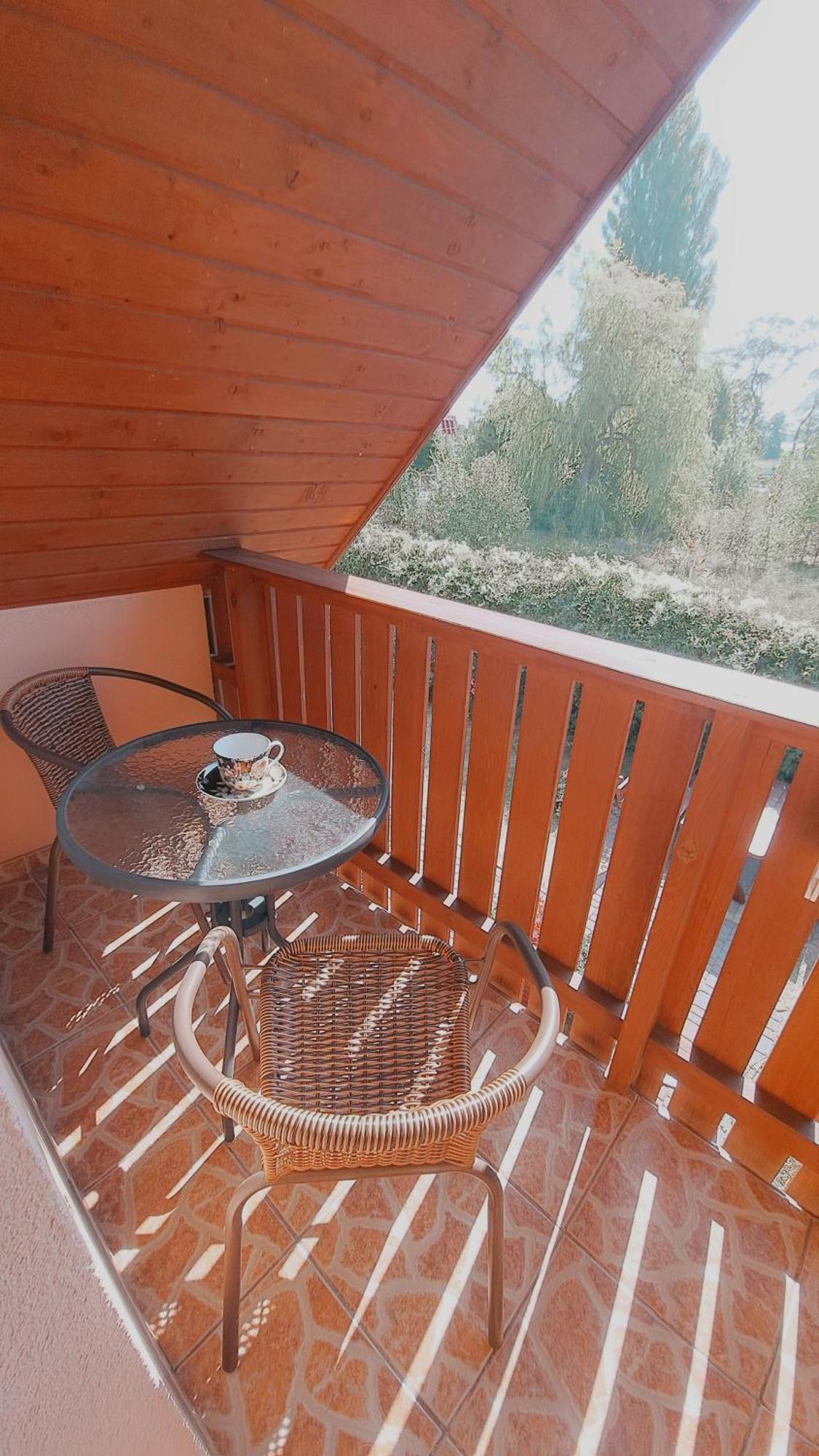 Hotel Rest à Dziwnów Extérieur photo